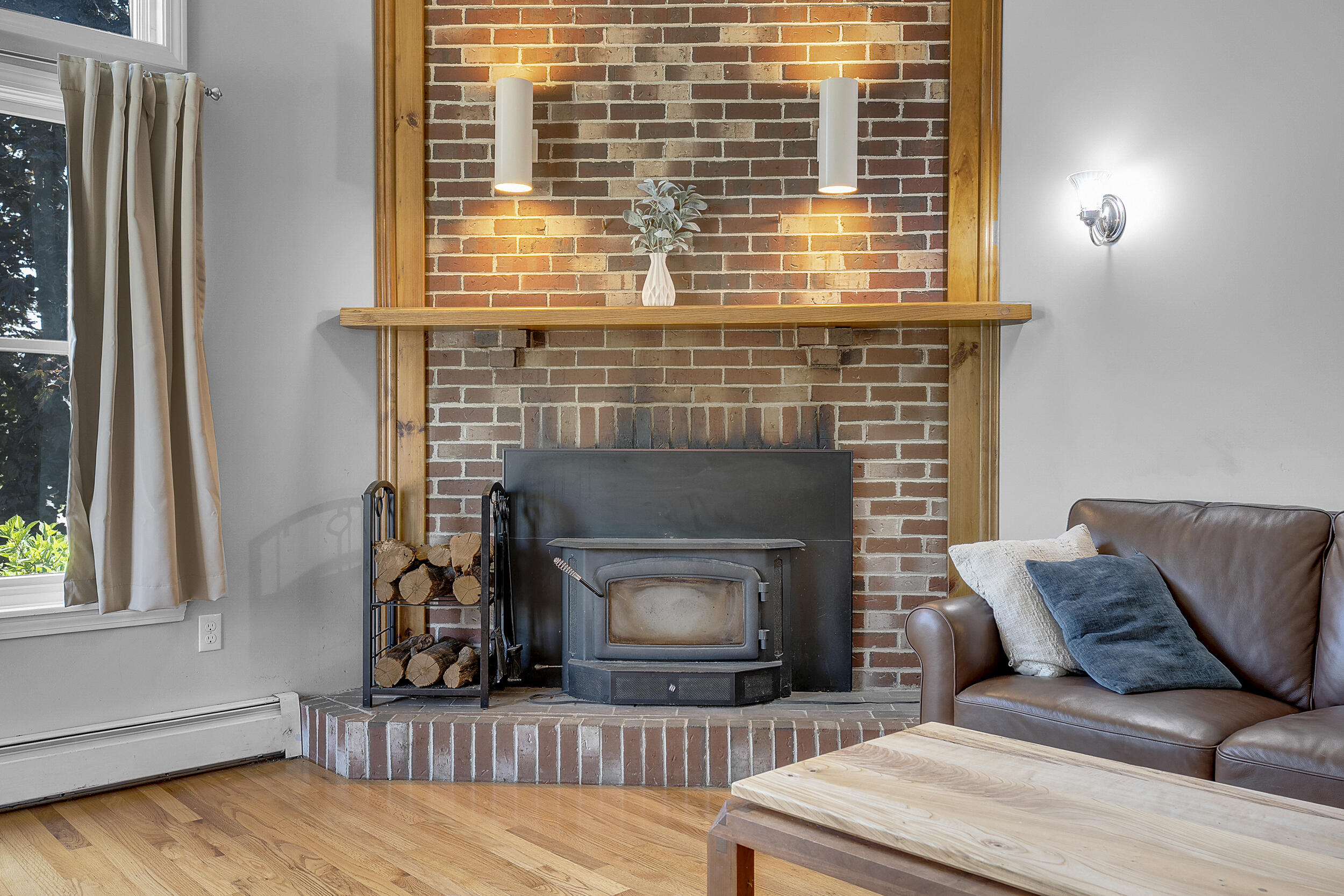 48 Range Road Cumberland ME 04021