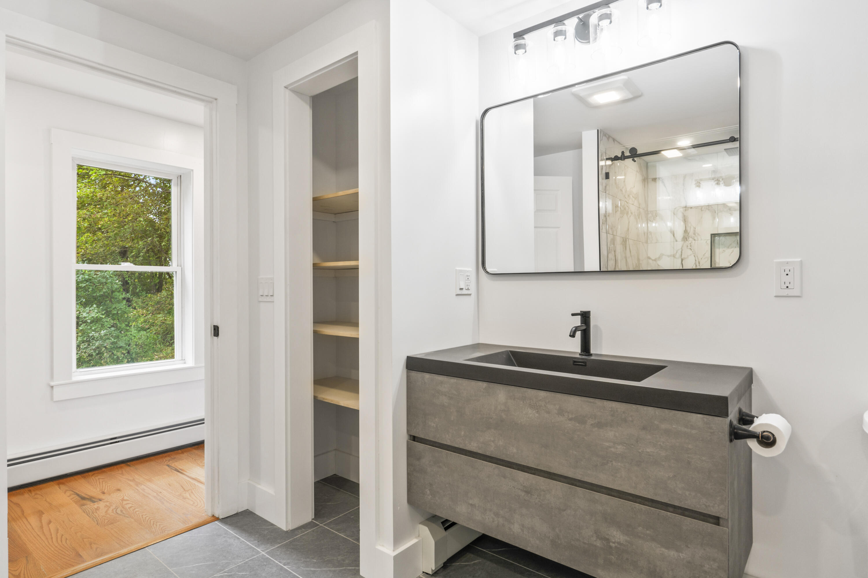 10 Charles Street Bath ME 04530