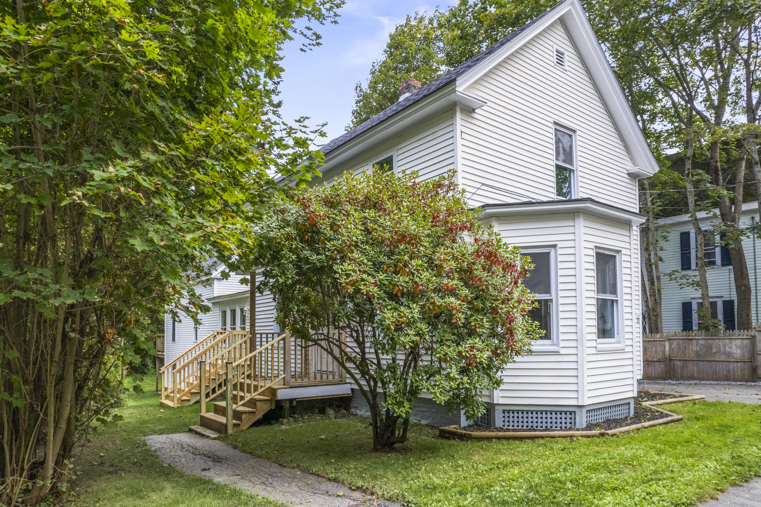 10 Charles Street Bath ME 04530