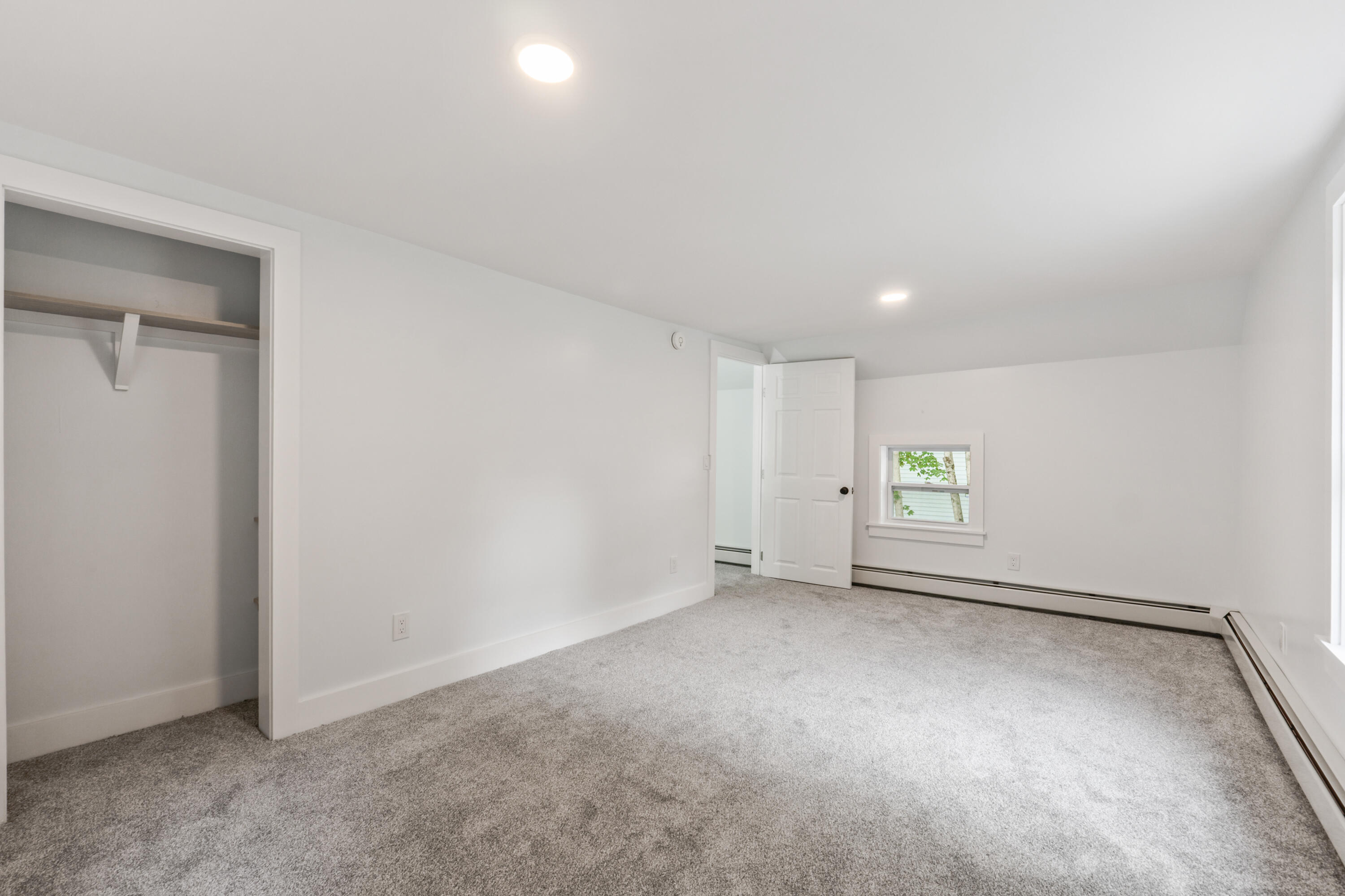 10 Charles Street Bath ME 04530