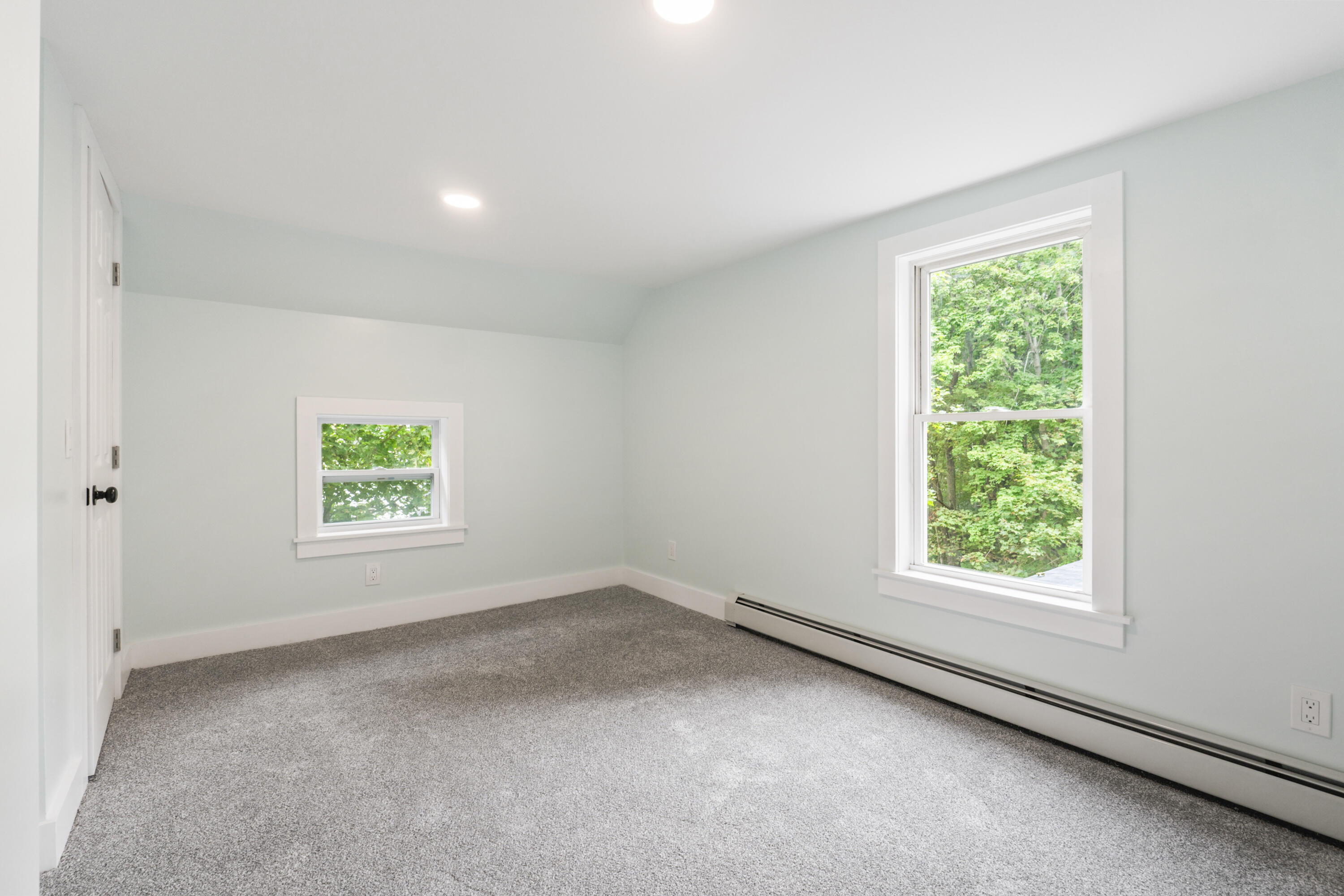 10 Charles Street Bath ME 04530