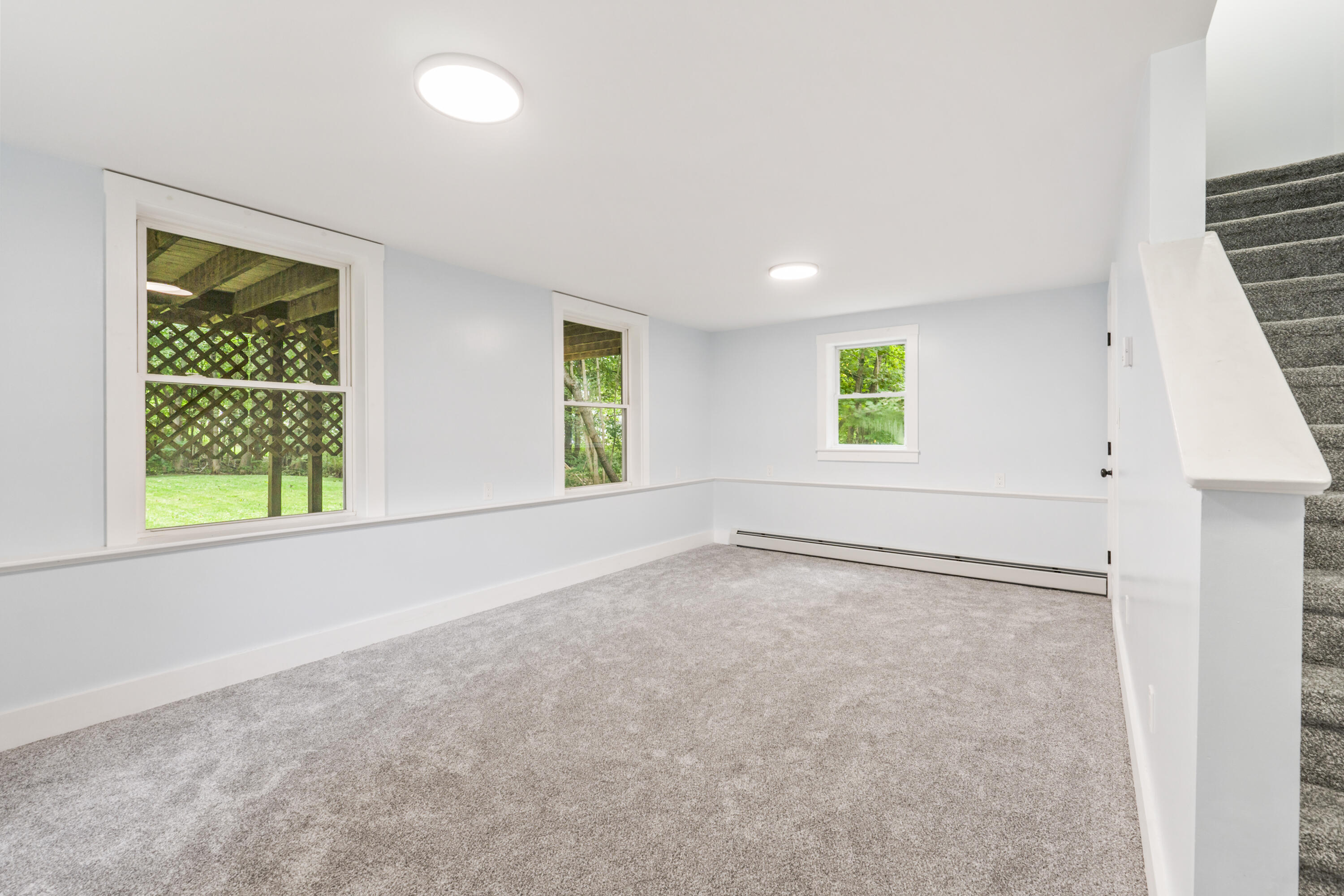 10 Charles Street Bath ME 04530