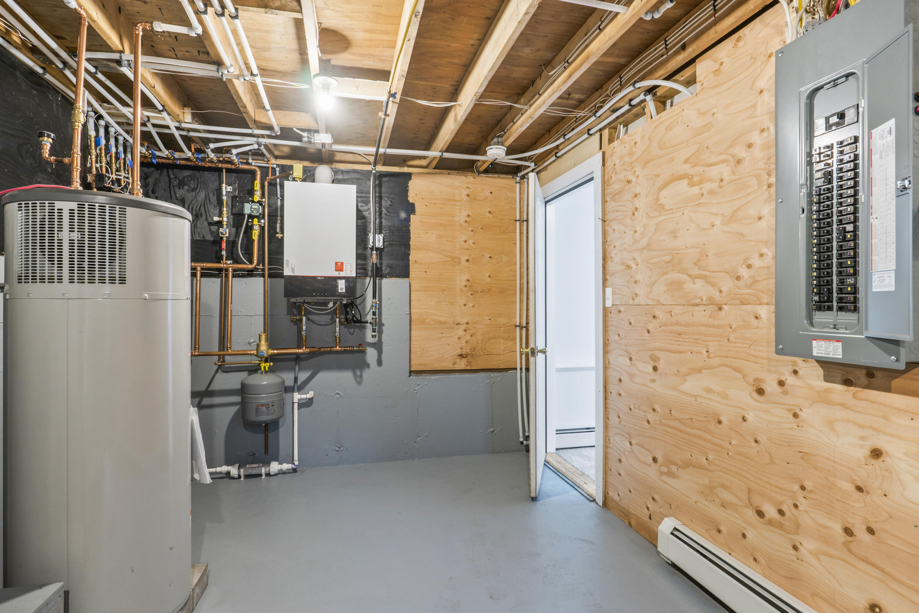 10 Charles Street Bath ME 04530