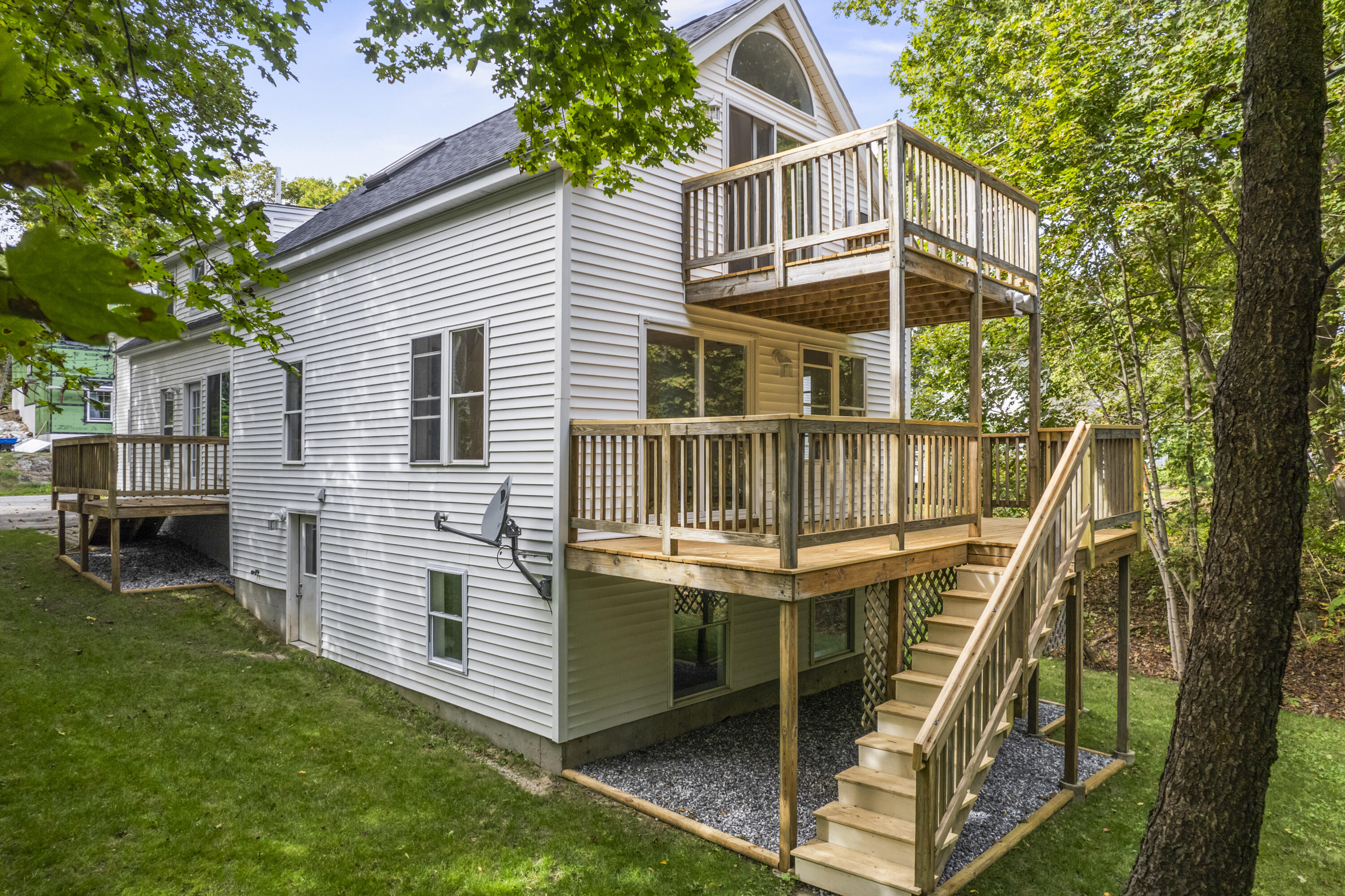 10 Charles Street Bath ME 04530