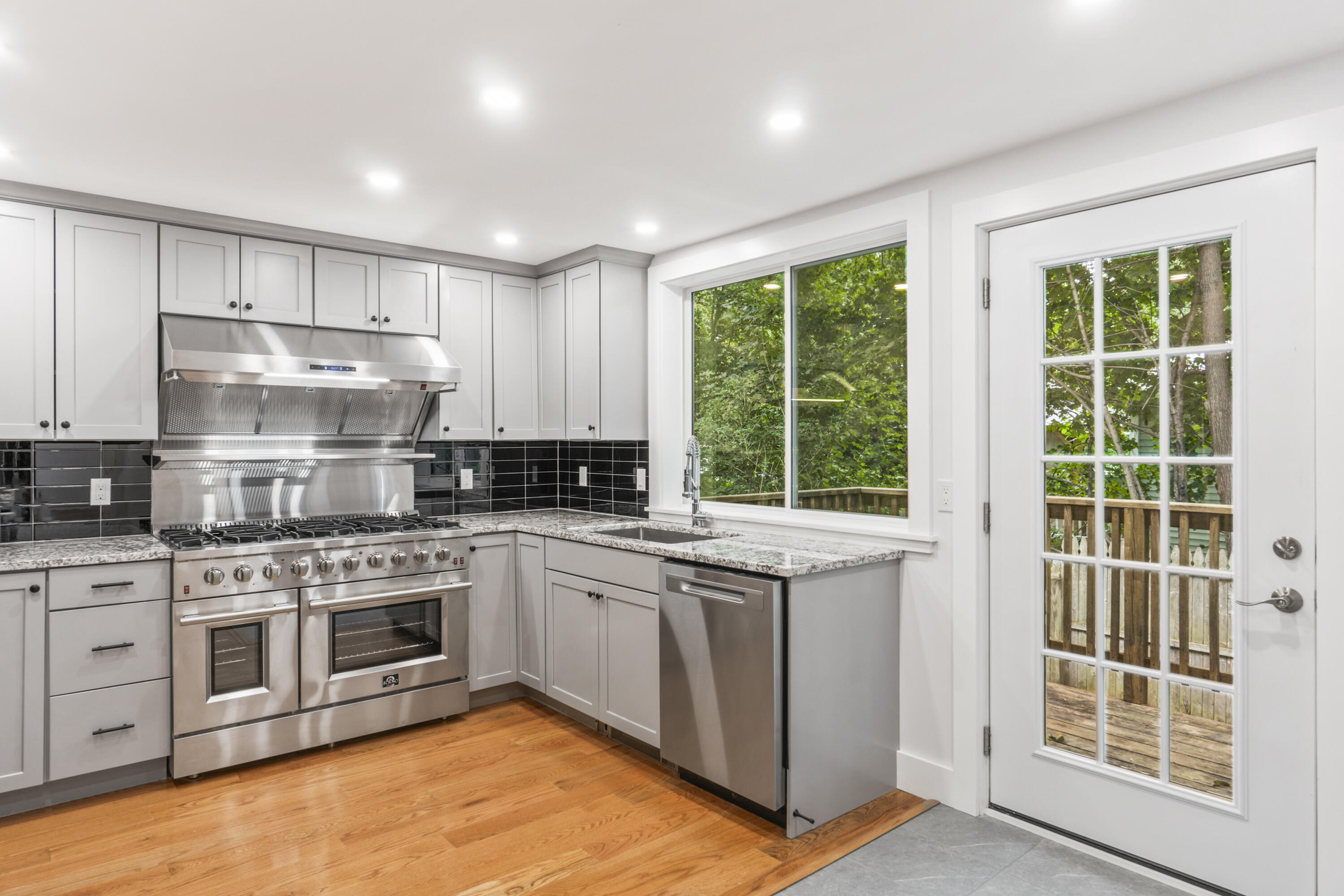 10 Charles Street Bath ME 04530