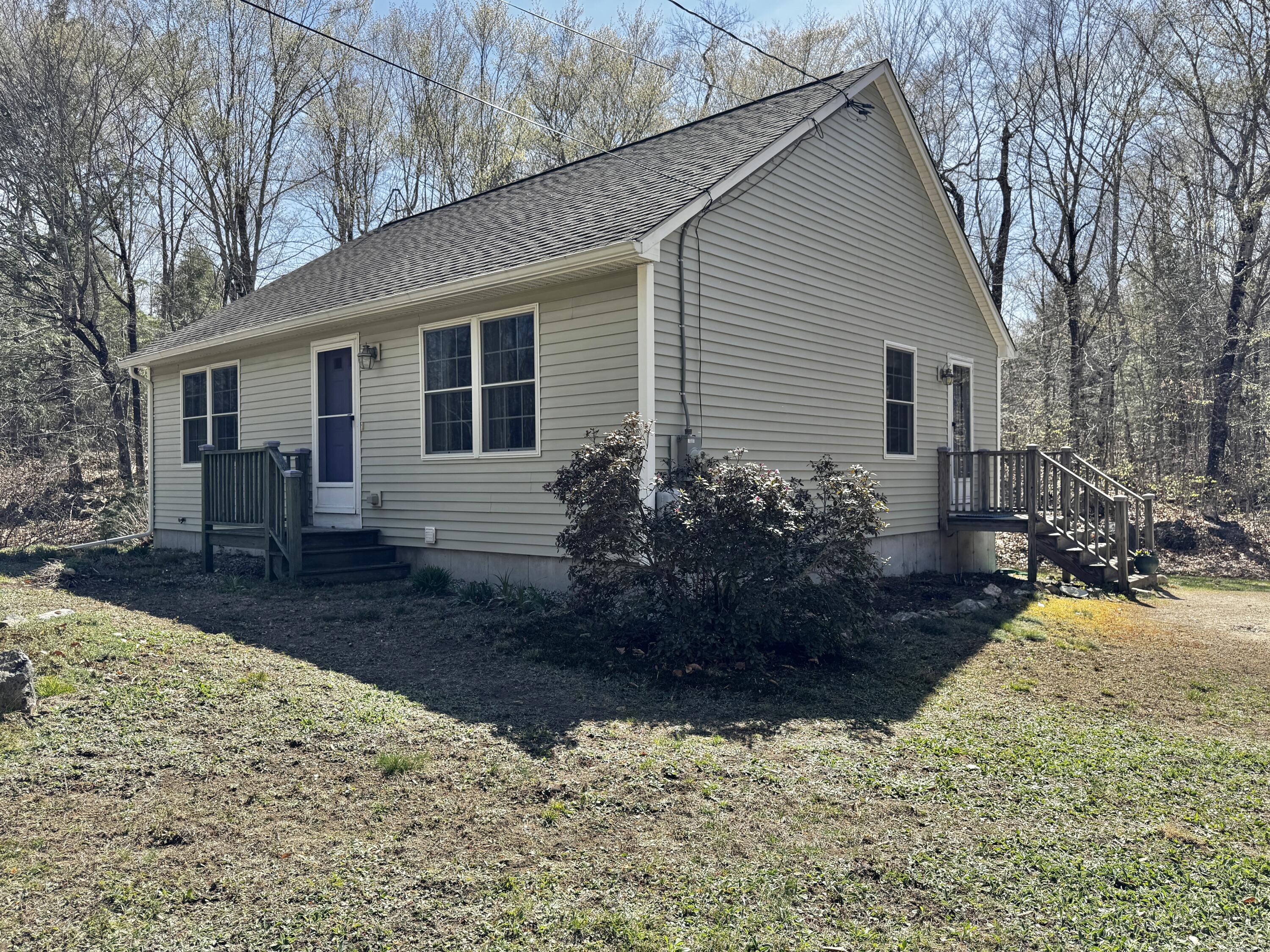 33 Berryvale Road Cornish ME 04020