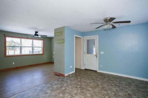 127 Meadow Lane Farmington ME 04938