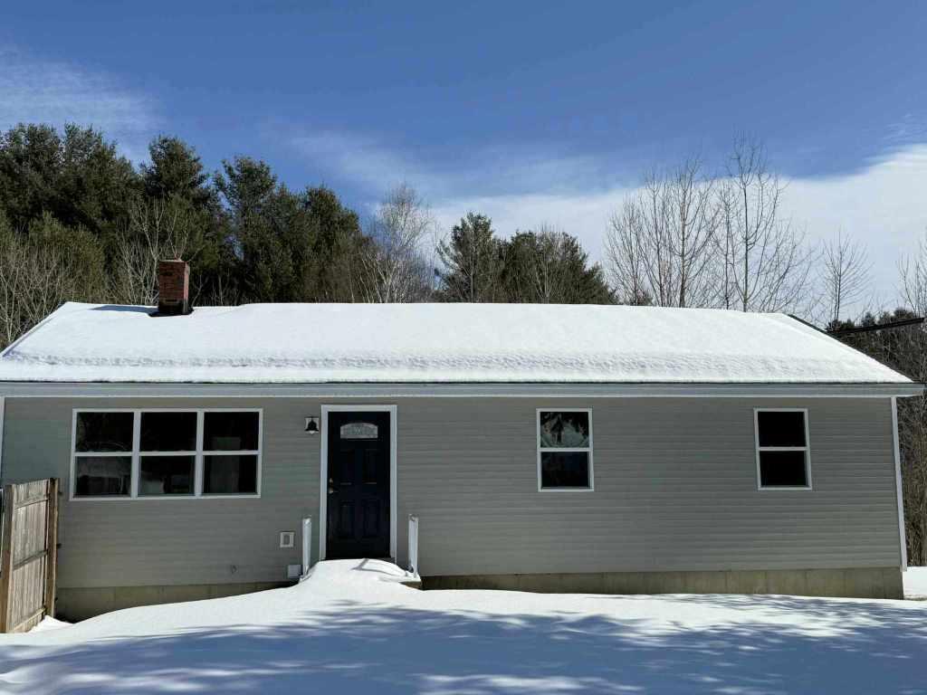 127 Meadow Lane Farmington ME 04938