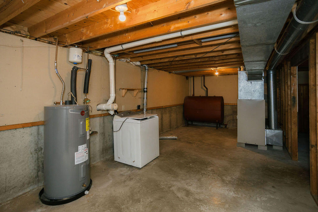 127 Meadow Lane Farmington ME 04938