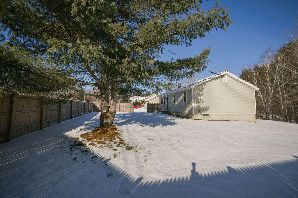 127 Meadow Lane Farmington ME 04938