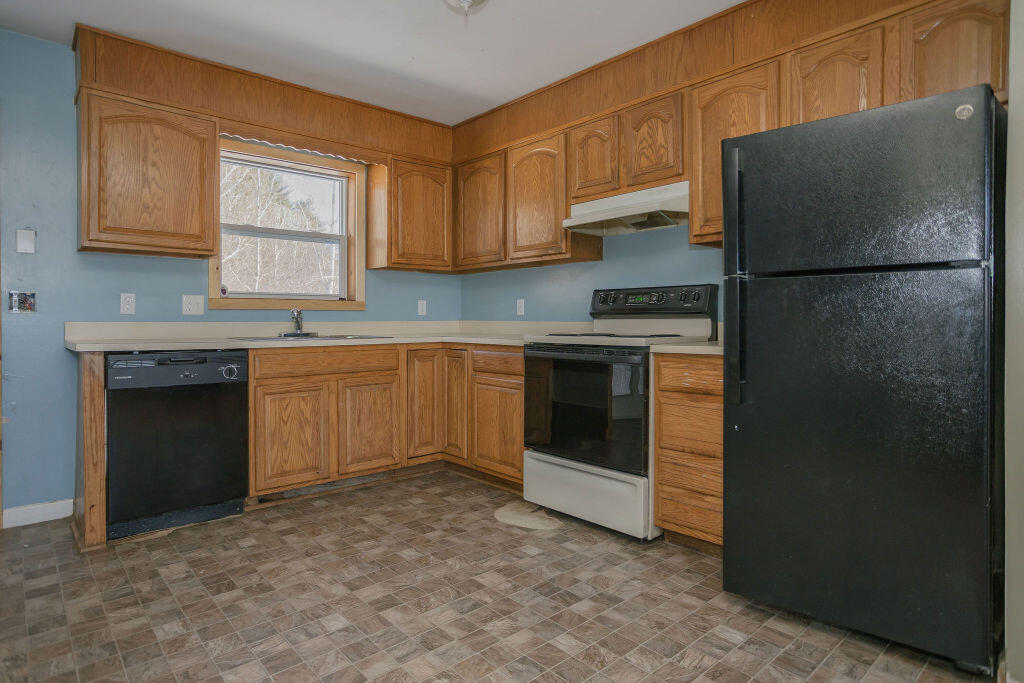 127 Meadow Lane Farmington ME 04938