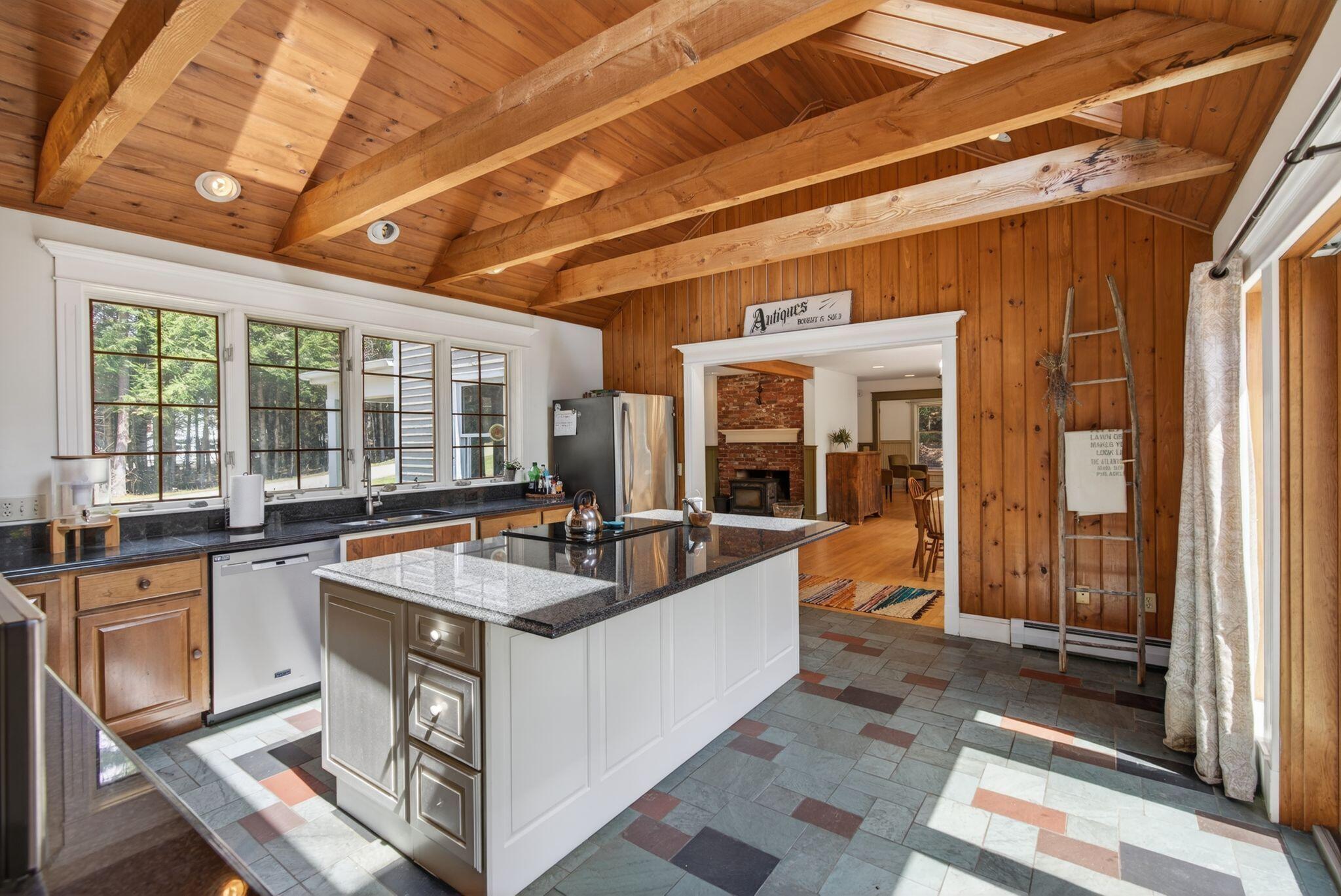 17 Richard Road Gorham ME 04038