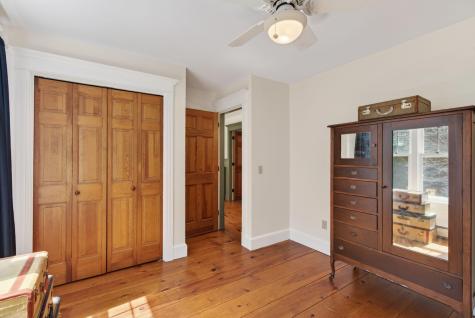 17 Richard Road Gorham ME 04038