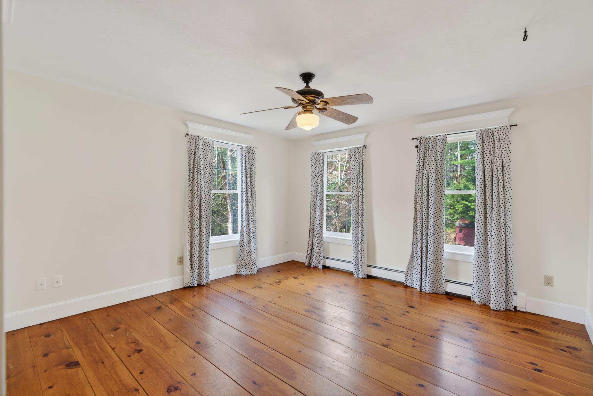 17 Richard Road Gorham ME 04038