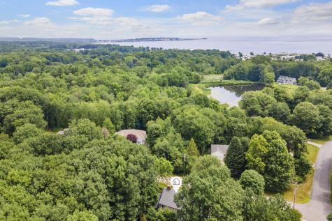 62 Darcy Road York ME 03909