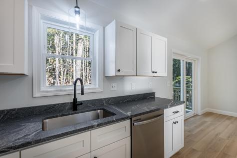 48 King Hill Road Limerick ME 04048