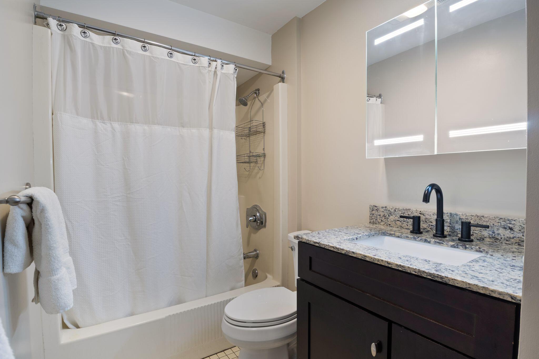 17 Edna Lane North Yarmouth ME 04097