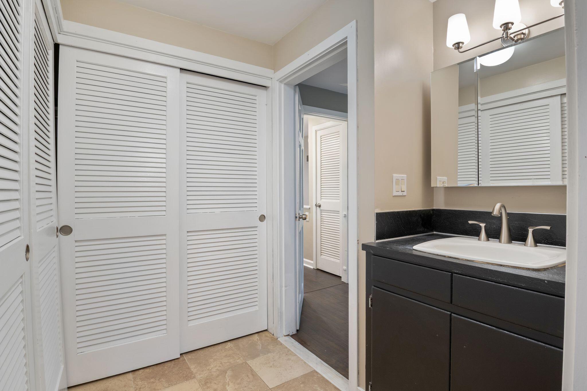 17 Edna Lane North Yarmouth ME 04097