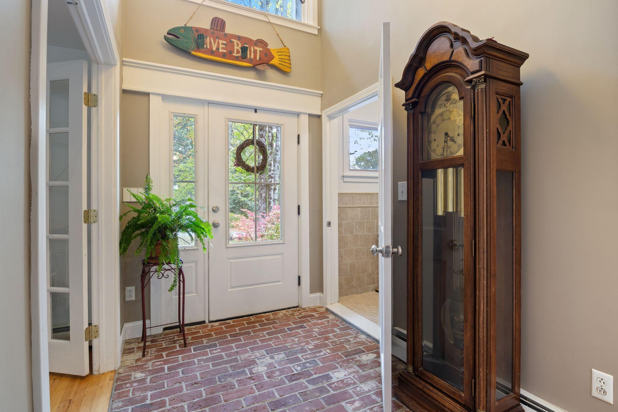 17 Edna Lane North Yarmouth ME 04097