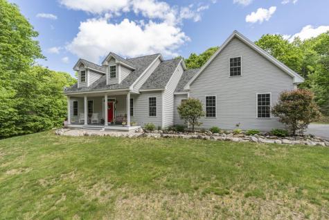 27 Rosewood Lane New Gloucester ME 04260