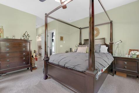 27 Rosewood Lane New Gloucester ME 04260