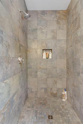 27 Rosewood Lane New Gloucester ME 04260