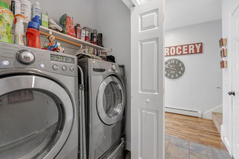 27 Rosewood Lane New Gloucester ME 04260