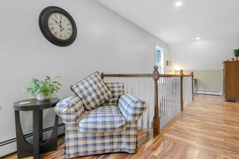 27 Rosewood Lane New Gloucester ME 04260