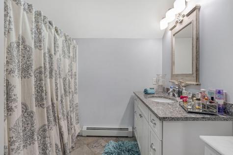 27 Rosewood Lane New Gloucester ME 04260