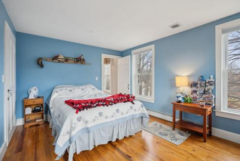 11 Mcquillians Hill Drive Gorham ME 04038