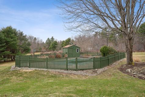 11 Mcquillians Hill Drive Gorham ME 04038