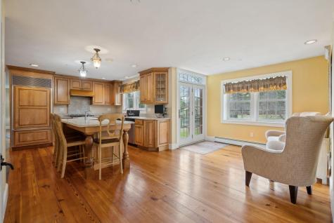 11 Mcquillians Hill Drive Gorham ME 04038