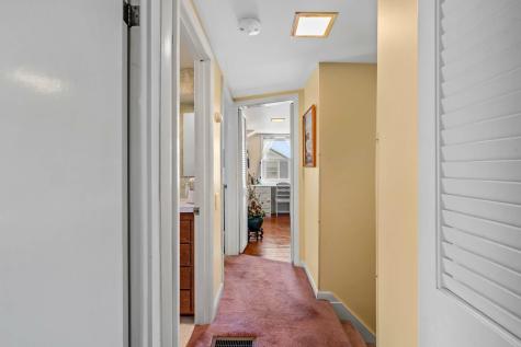 79 Oakland Street Waterville ME 04901