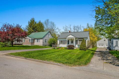79 Oakland Street Waterville ME 04901