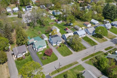 79 Oakland Street Waterville ME 04901