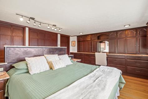 6 Gilman Road Standish ME 04084