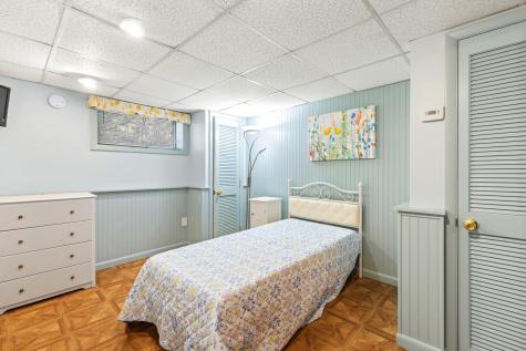 6 Gilman Road Standish ME 04084