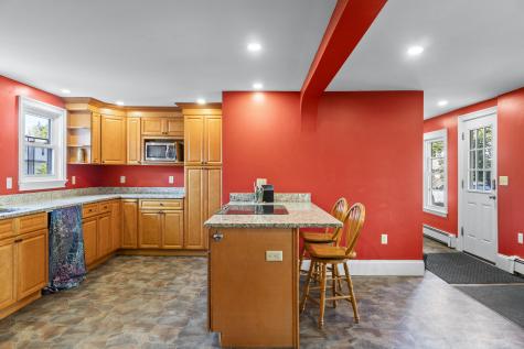 338 Ocean Street South Portland ME 04106