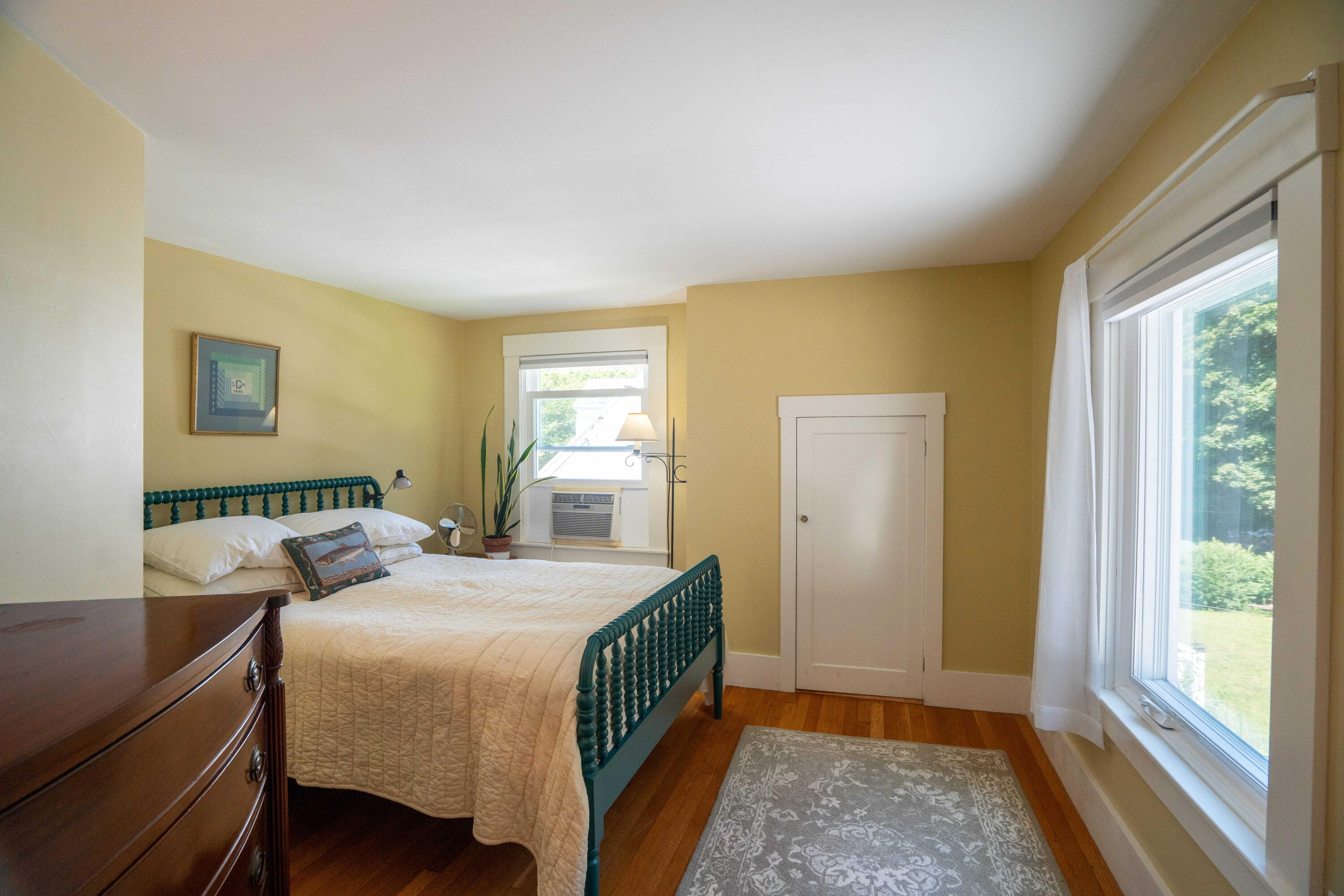 350 York Street York ME 03909