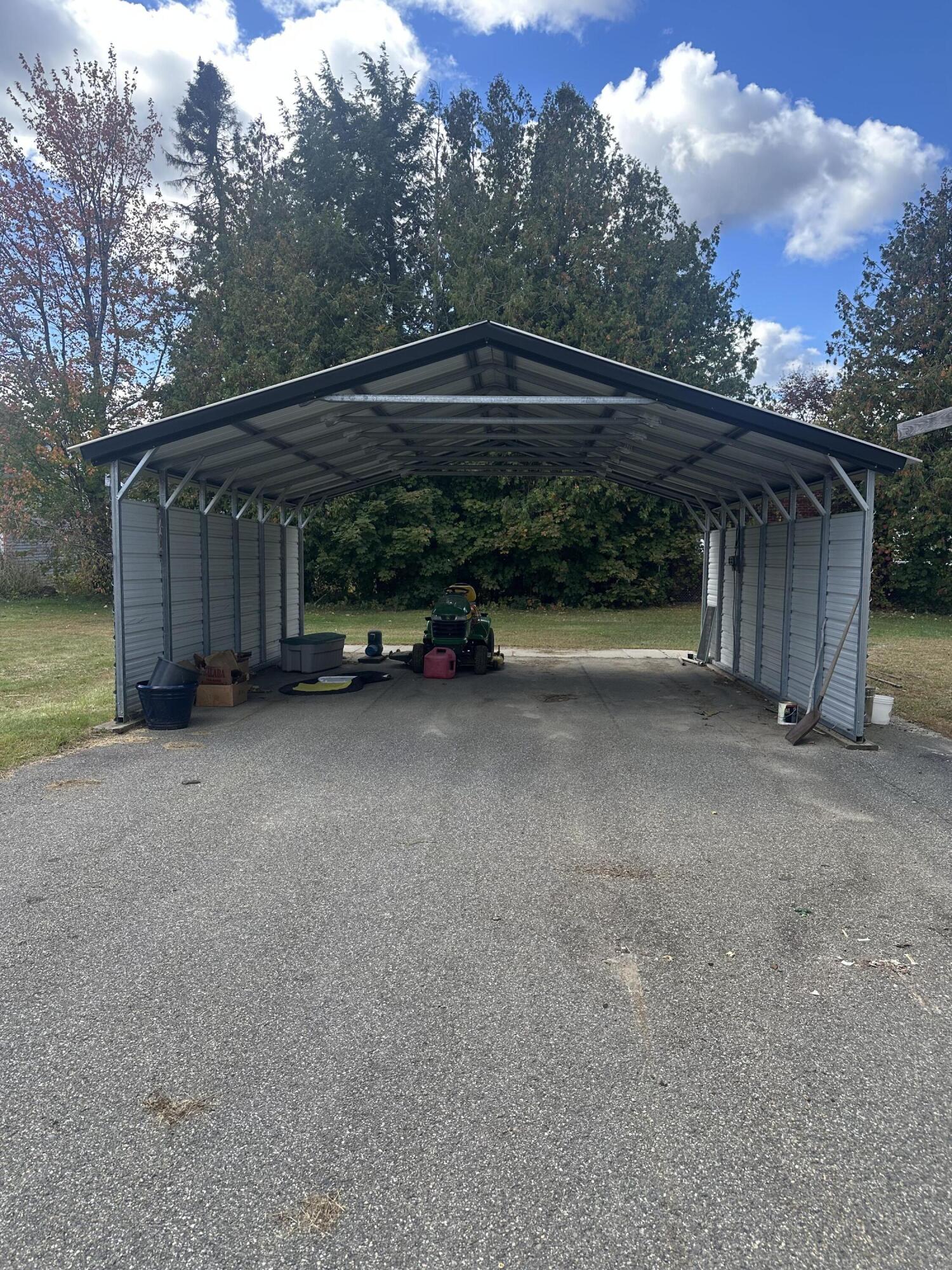 408 Katahdin Avenue Millinocket ME 04462