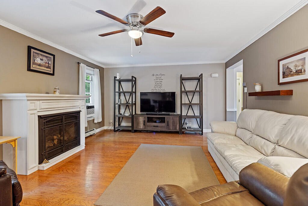 5 Little Village Lane Belgrade ME 04917