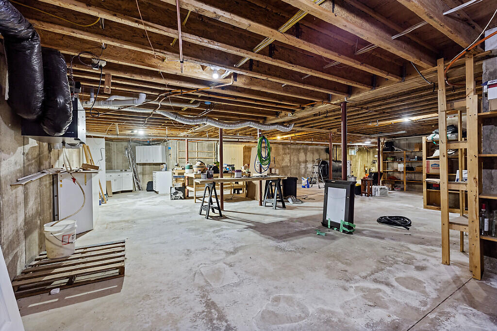 5 Little Village Lane Belgrade ME 04917