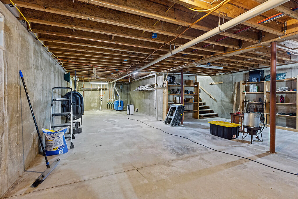 5 Little Village Lane Belgrade ME 04917