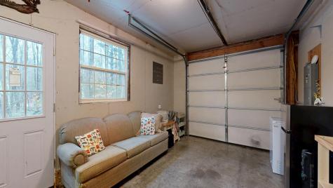 58 Welch Avenue Monmouth ME 04259