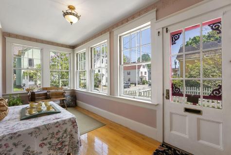 42 Winter Street Auburn ME 04210