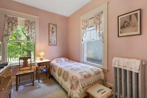 42 Winter Street Auburn ME 04210