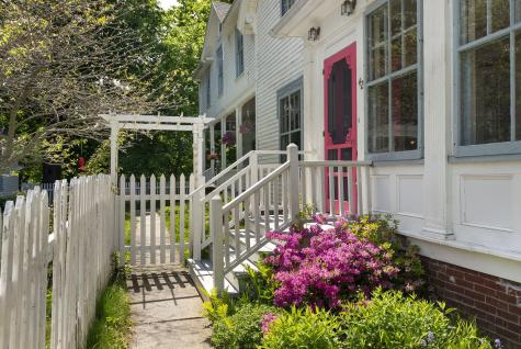 42 Winter Street Auburn ME 04210