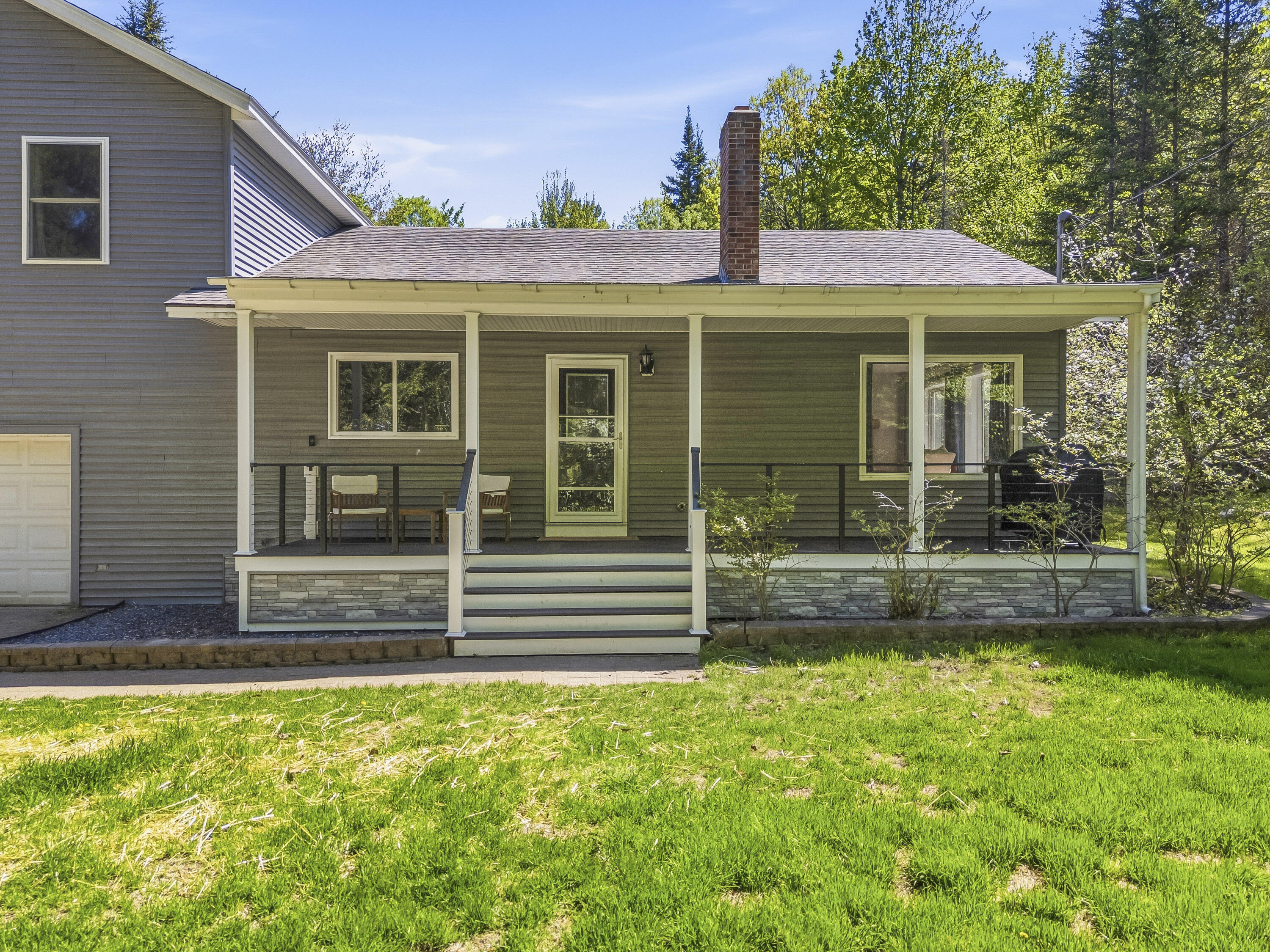 789 Brighton Hill Road Minot ME 04258