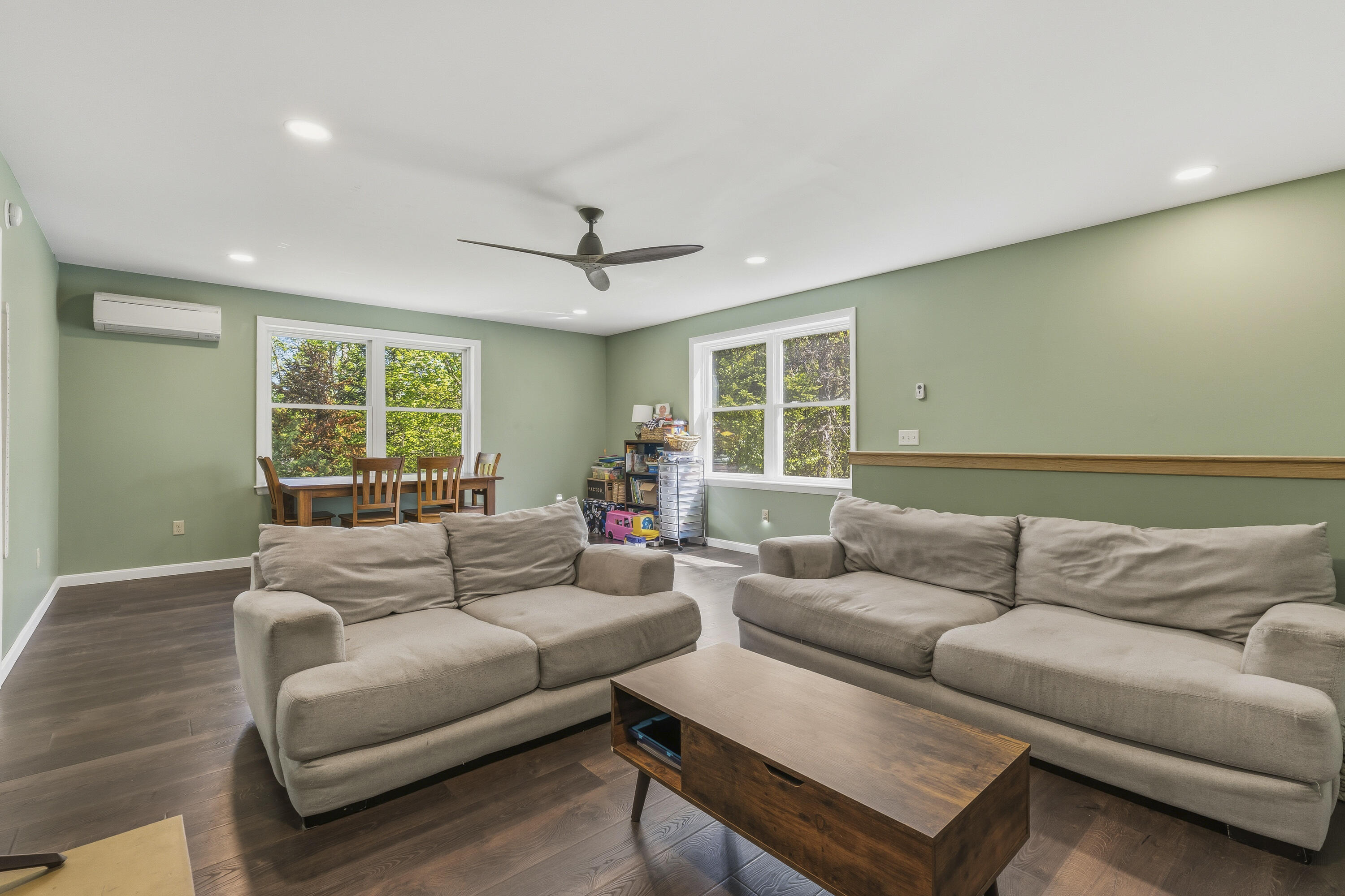 789 Brighton Hill Road Minot ME 04258