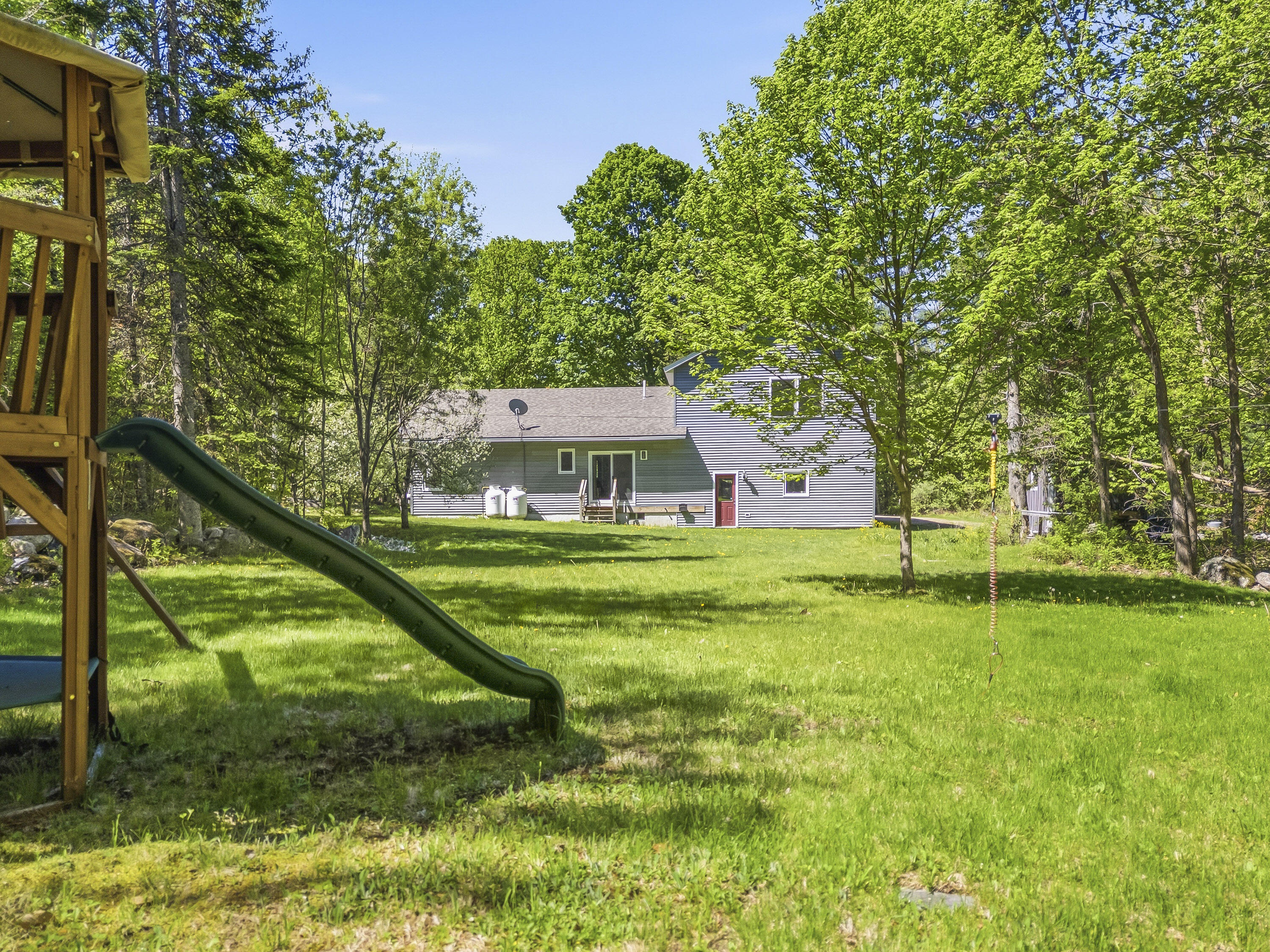 789 Brighton Hill Road Minot ME 04258